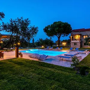 דירה Mediterraneo Luxury Halkidiki, וורוורו